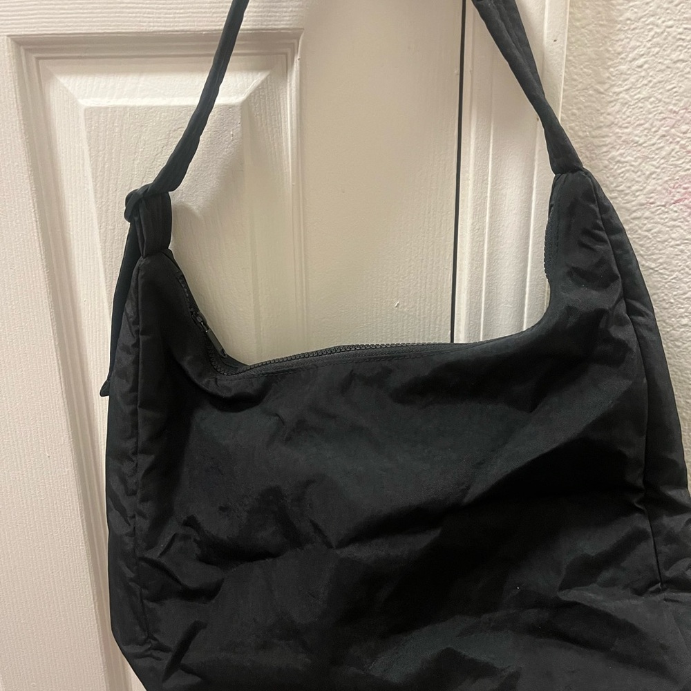BAGGU Black Shoulder Bag